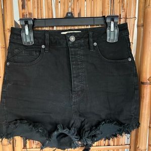 We The Free CRVY - Free People Black Denim Shorts size 28